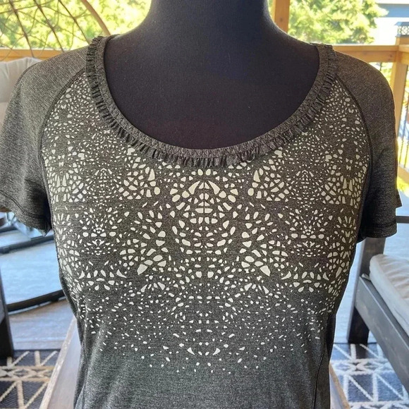 Lululemon Run | Wild Short Sleeve Tech T- Shirt - Picture 8 of 13